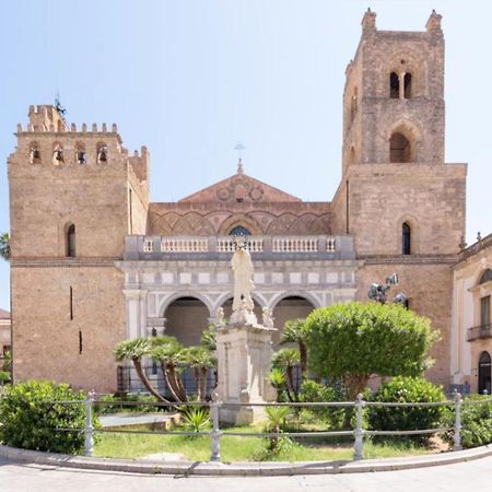 הוילה מונריאלה La Casa Di Angela מראה חיצוני תמונה